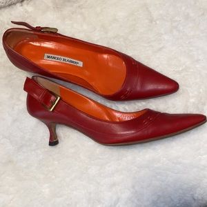Manolo Blahnik red kitten heels size 39